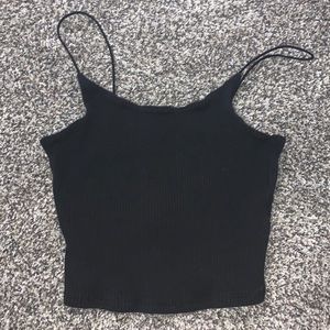 black crop tank